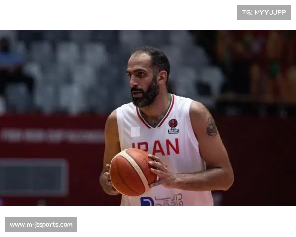 哈达迪领衔伊朗世预赛22人名单,FIBA看好其连胜